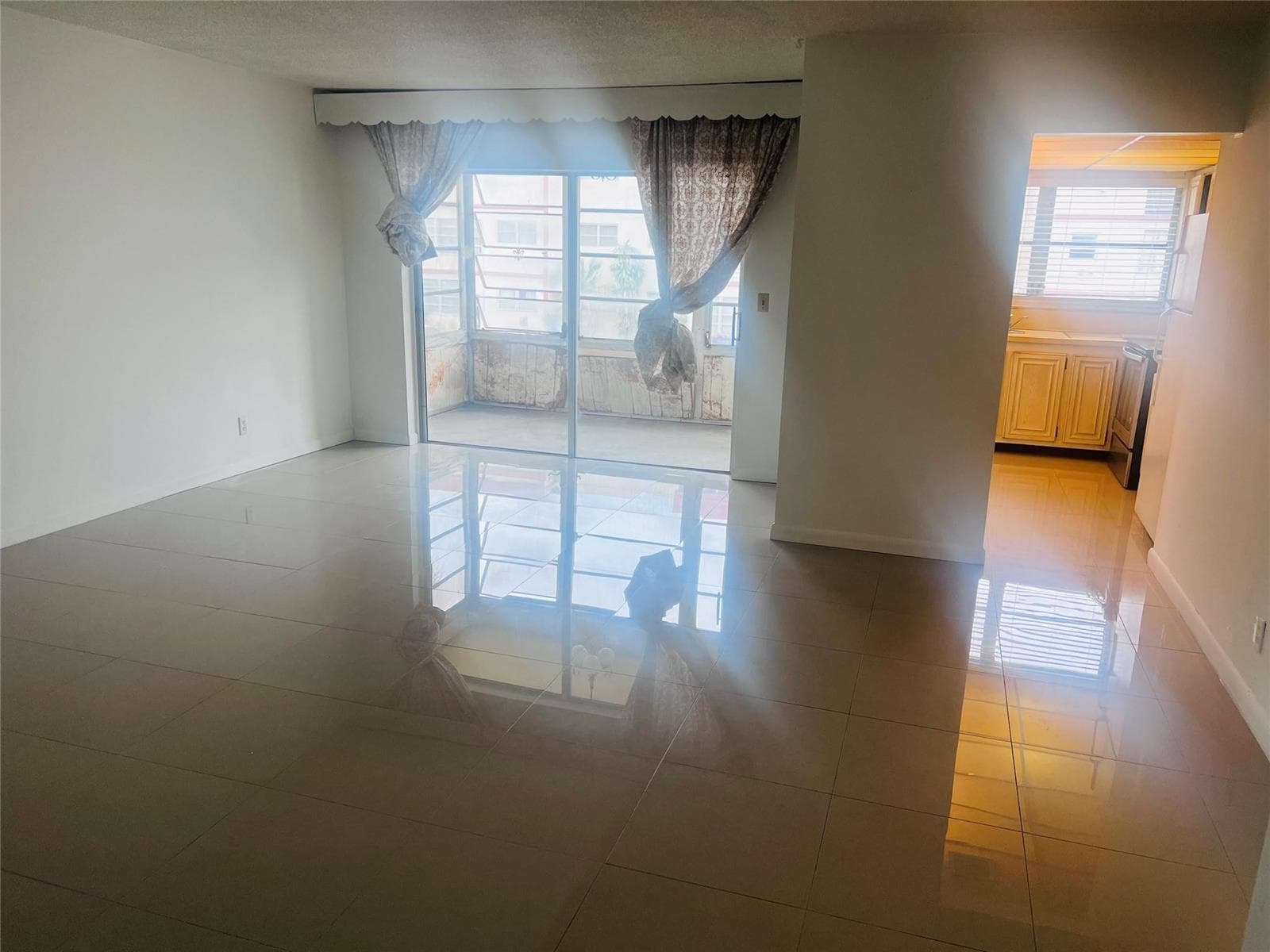 4046 NW 19th Street # 203, Lauderhill, FL 33313 photo 2