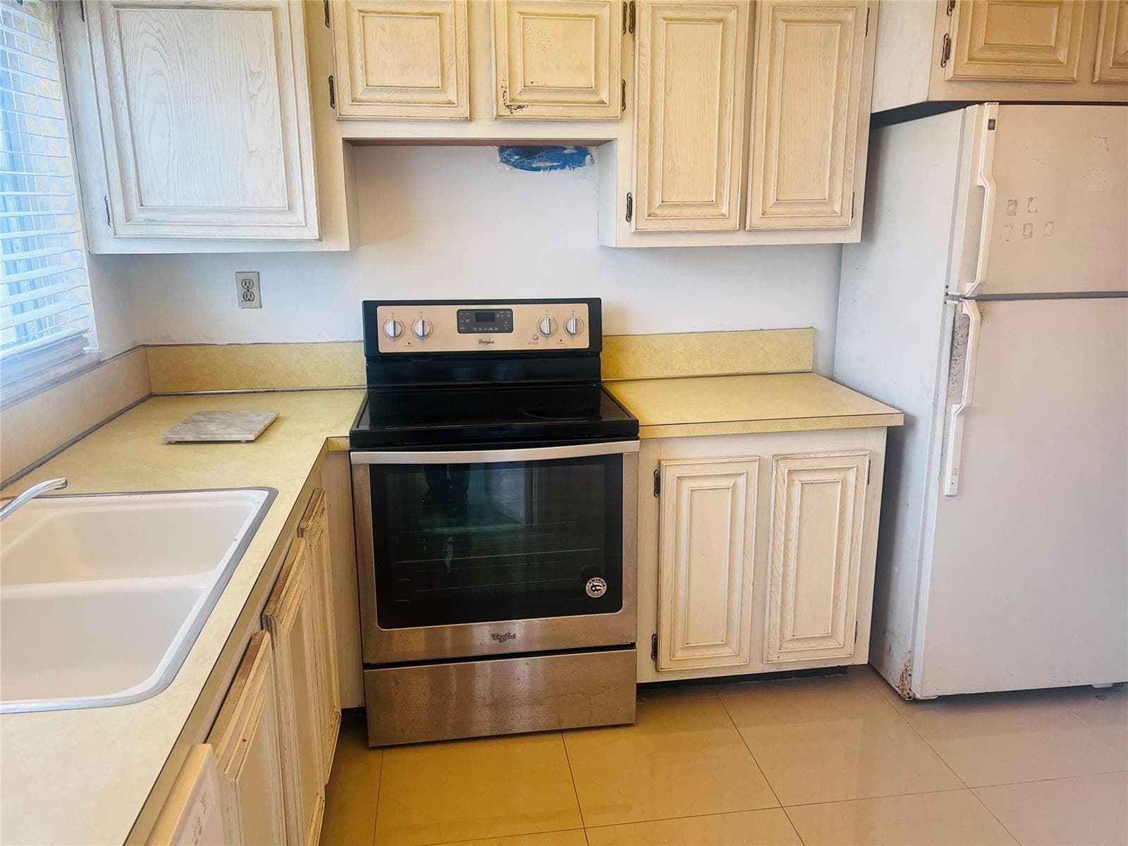4046 NW 19th Street # 203, Lauderhill, FL 33313 photo 5