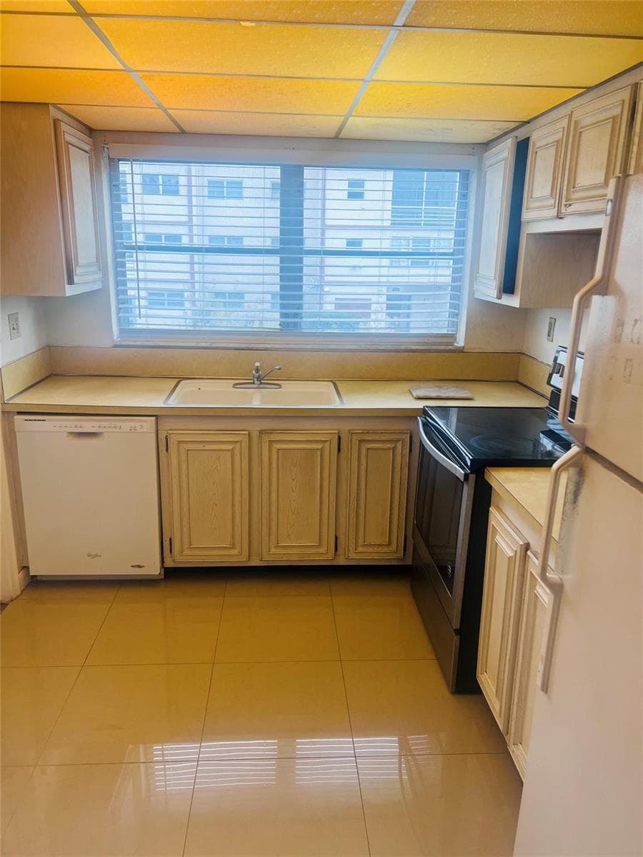 4046 NW 19th Street # 203, Lauderhill, FL 33313 photo 4
