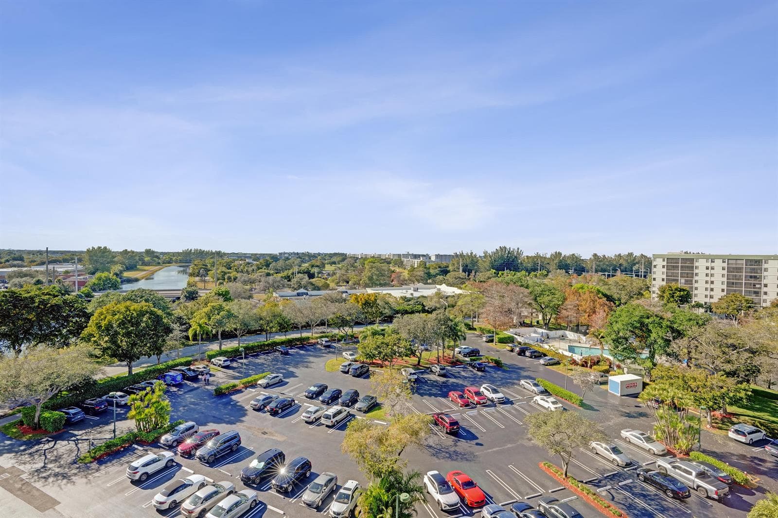 2334 S Cypress Bend Drive # 907, Pompano Beach, FL 33069 photo 3