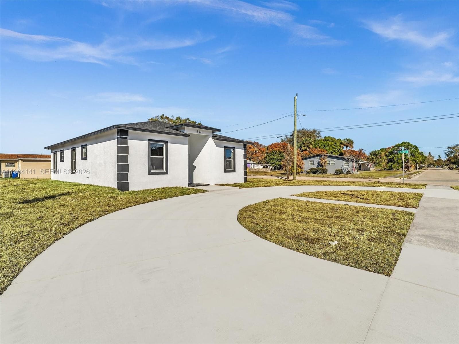 803 N 20th St, Fort Pierce, FL 34950 photo 3