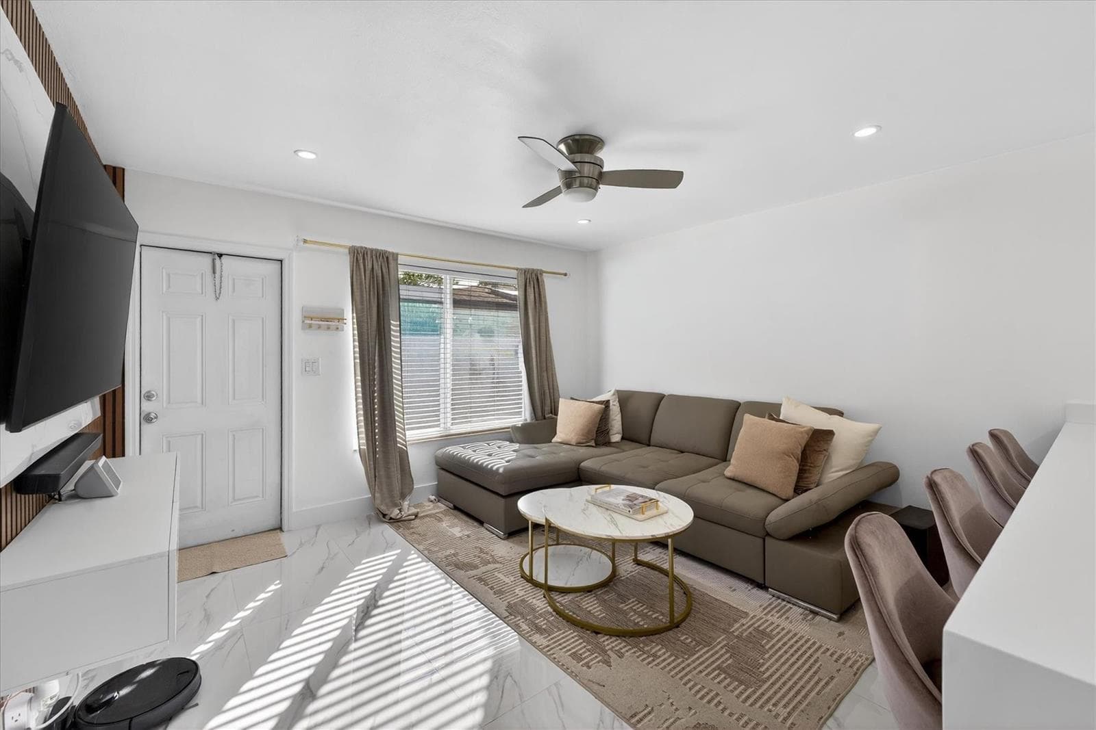 883 NE 33rd Street, Oakland Park, FL 33334 photo 3