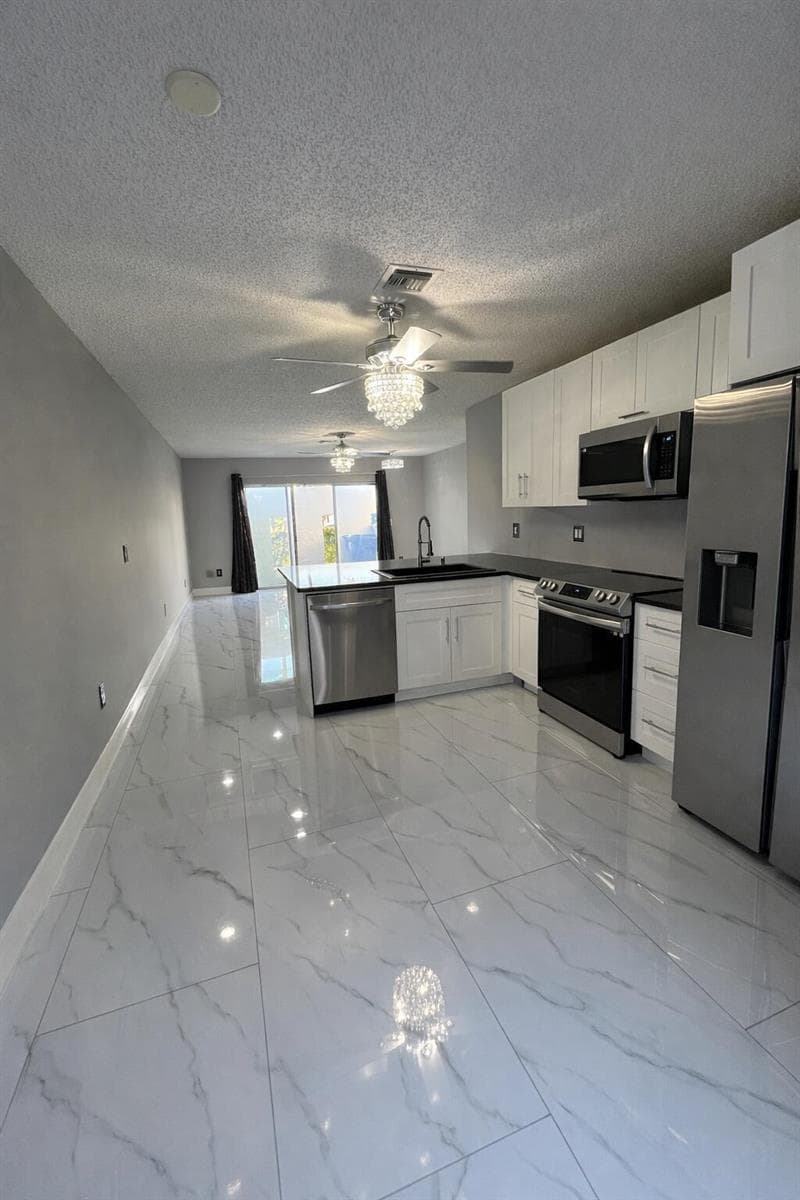 6770 Dupere Lane, Lake Worth, FL 33467 photo 2