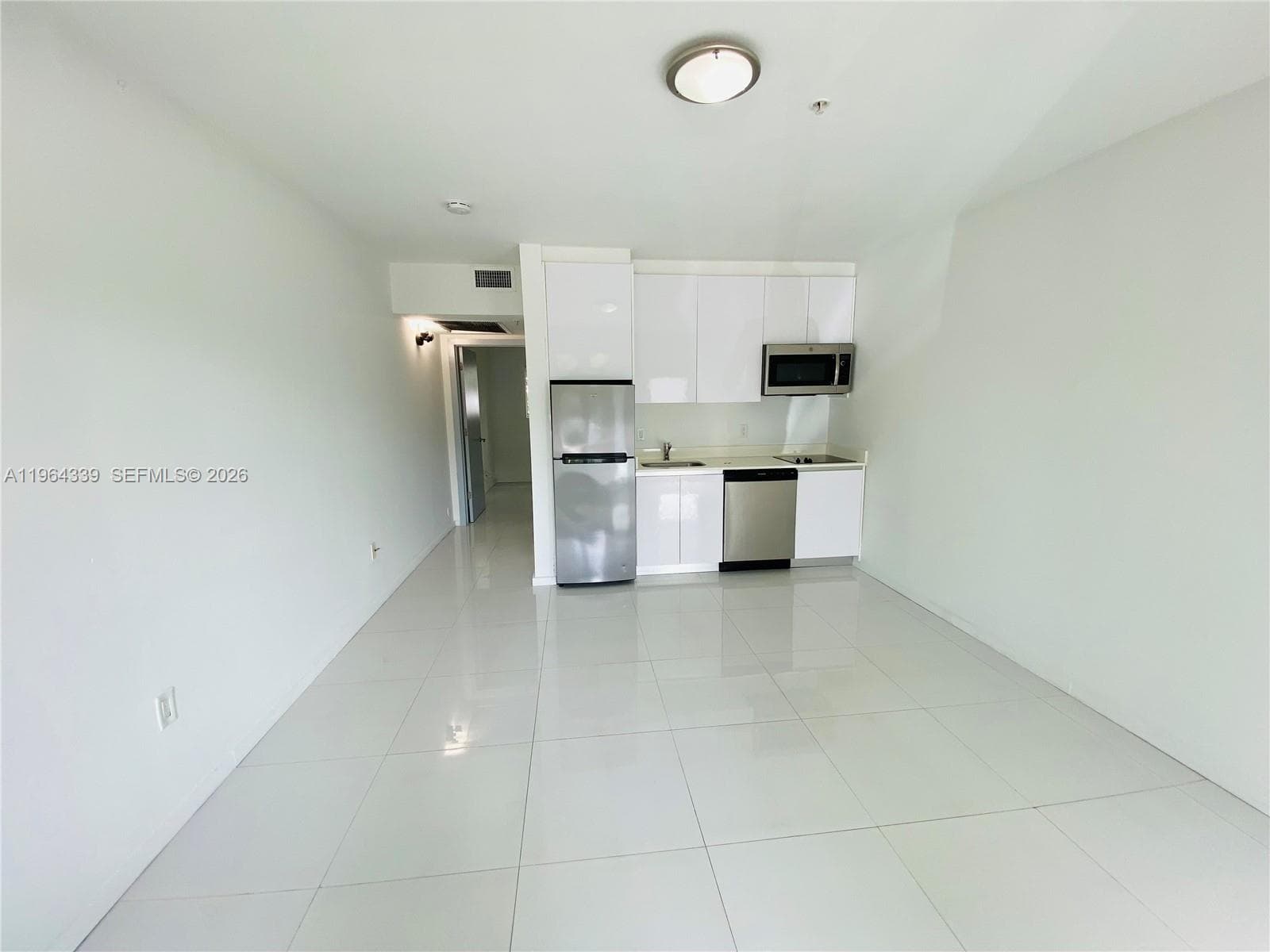 801 15th Street # 102, Miami Beach, FL 33139 photo 2