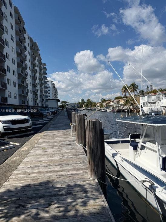 3703 NE 166th St # 301, North Miami Beach, FL 33160