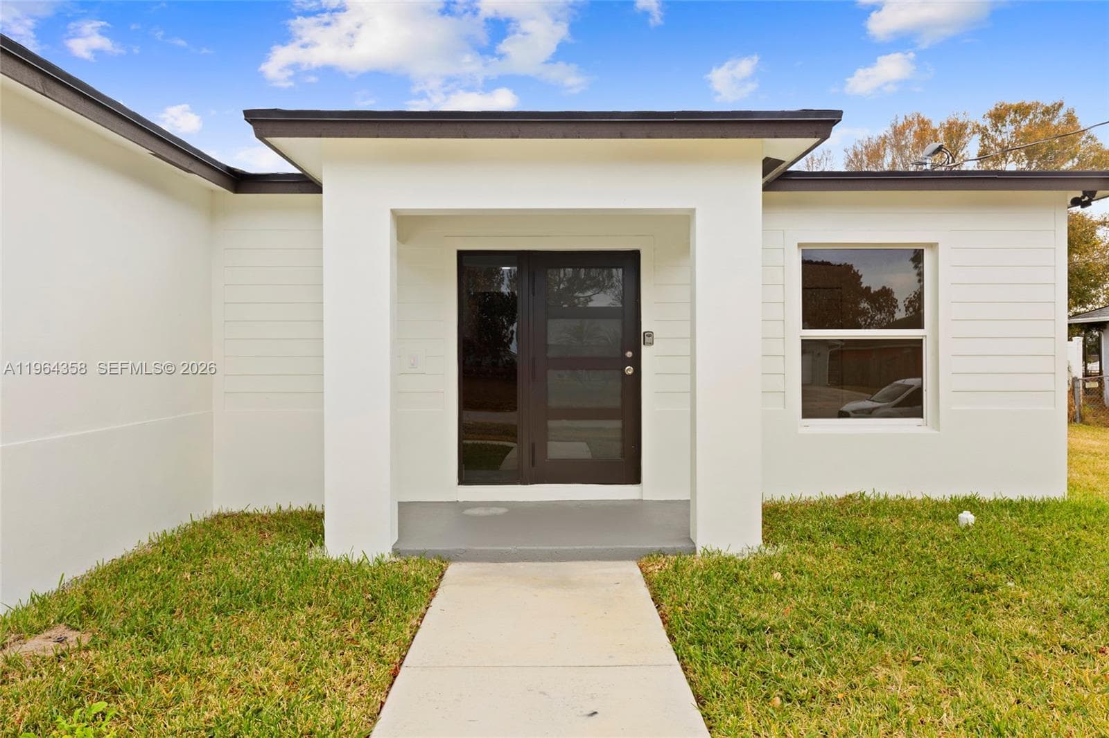 560 SW Carter Ave, Port St. Lucie, FL 34983 photo 4