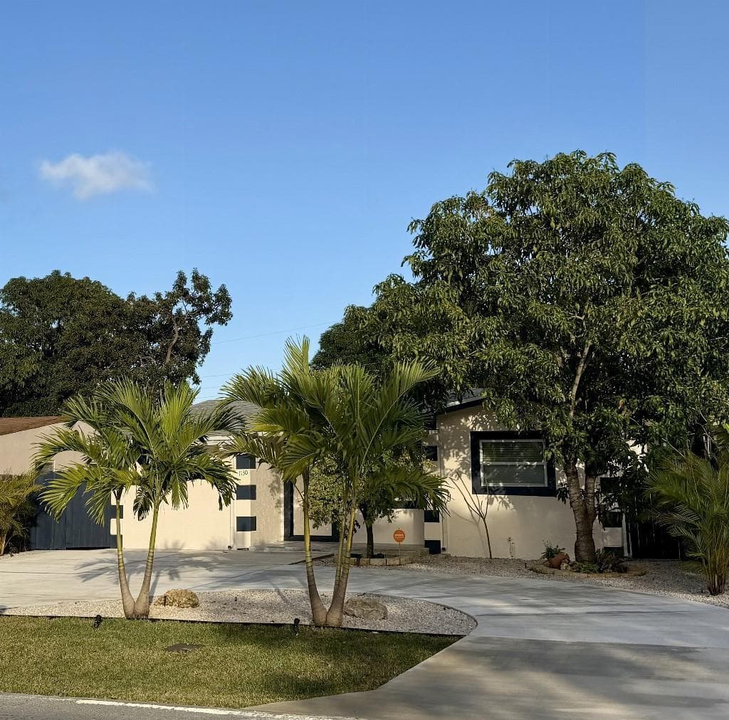 1130 NW 7th Avenue, Fort Lauderdale, FL 33311 photo 2