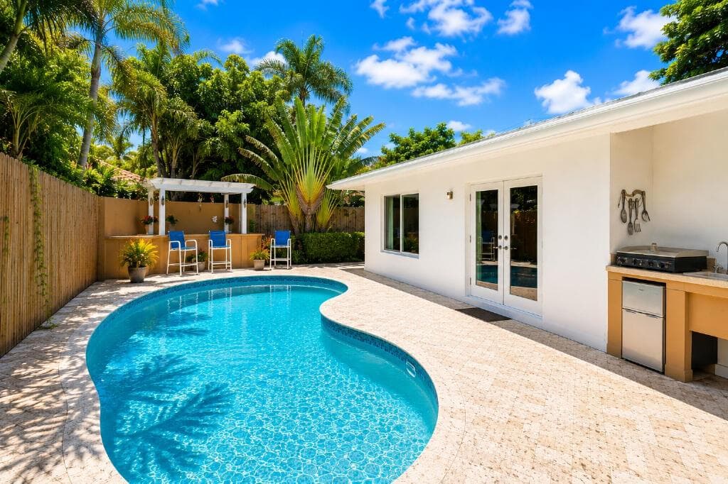 2200 NE 32nd Avenue, Fort Lauderdale, FL 33305 photo 5