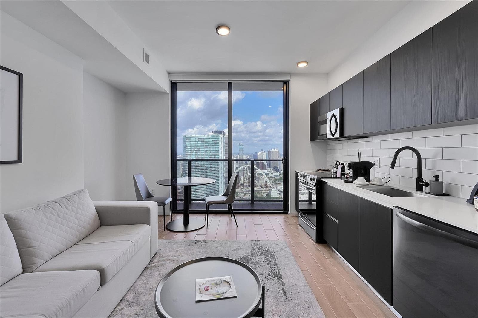 398 NE 5th Street # 4404, Miami, FL 33132 photo 5