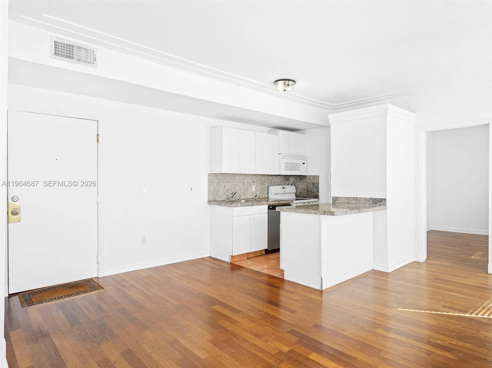 1027 Pennsylvania Ave # 206, Miami Beach, FL 33139 photo 3