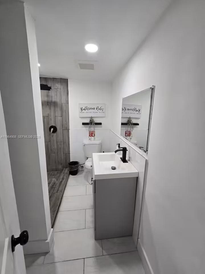 845 NW 3rd St # C, Miami, FL 33128 photo 4