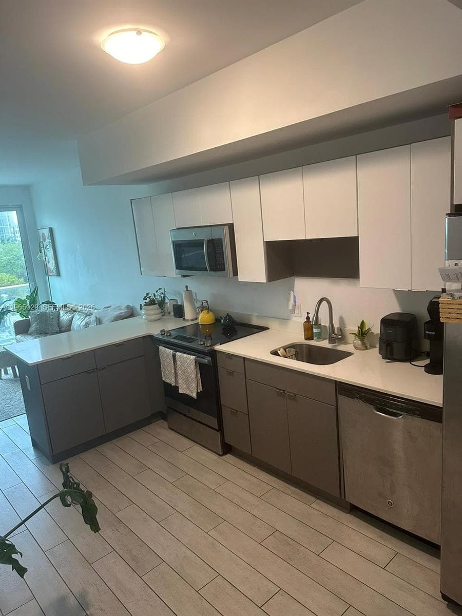 321 NE 26th St # 511, Miami, FL 33137 photo 3