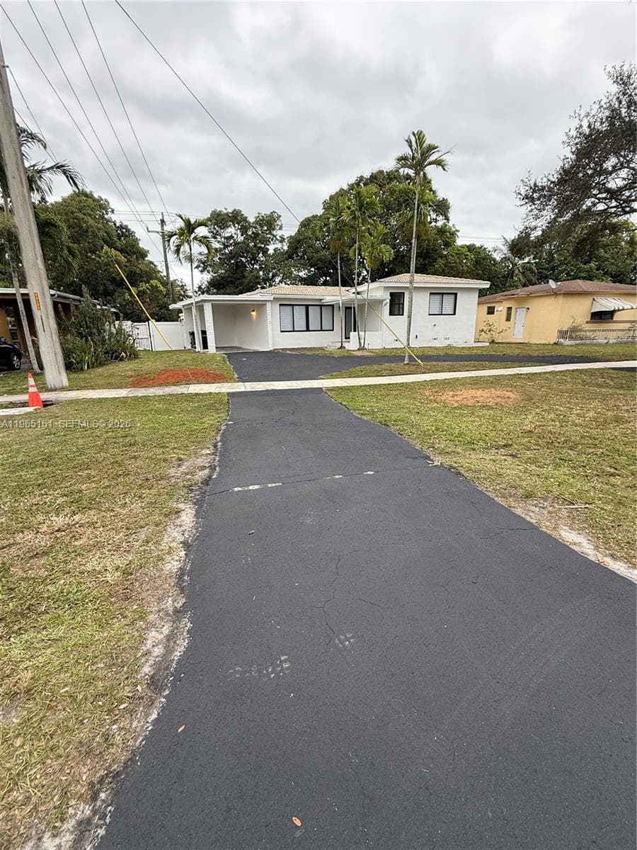 12615 N Miami Ave, North Miami, FL 33168 photo 2