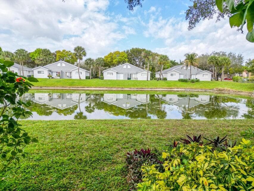 107 Lake Terry Drive, West Palm Beach, FL 33411 photo 3