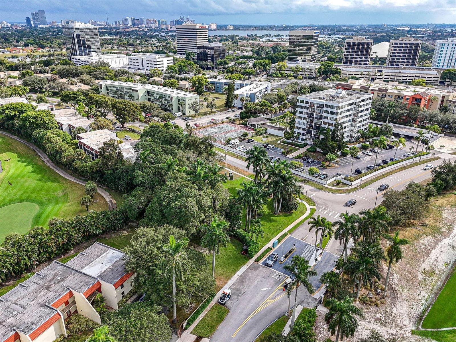 1617 Embassy Drive, West Palm Beach, FL 33401 photo 2