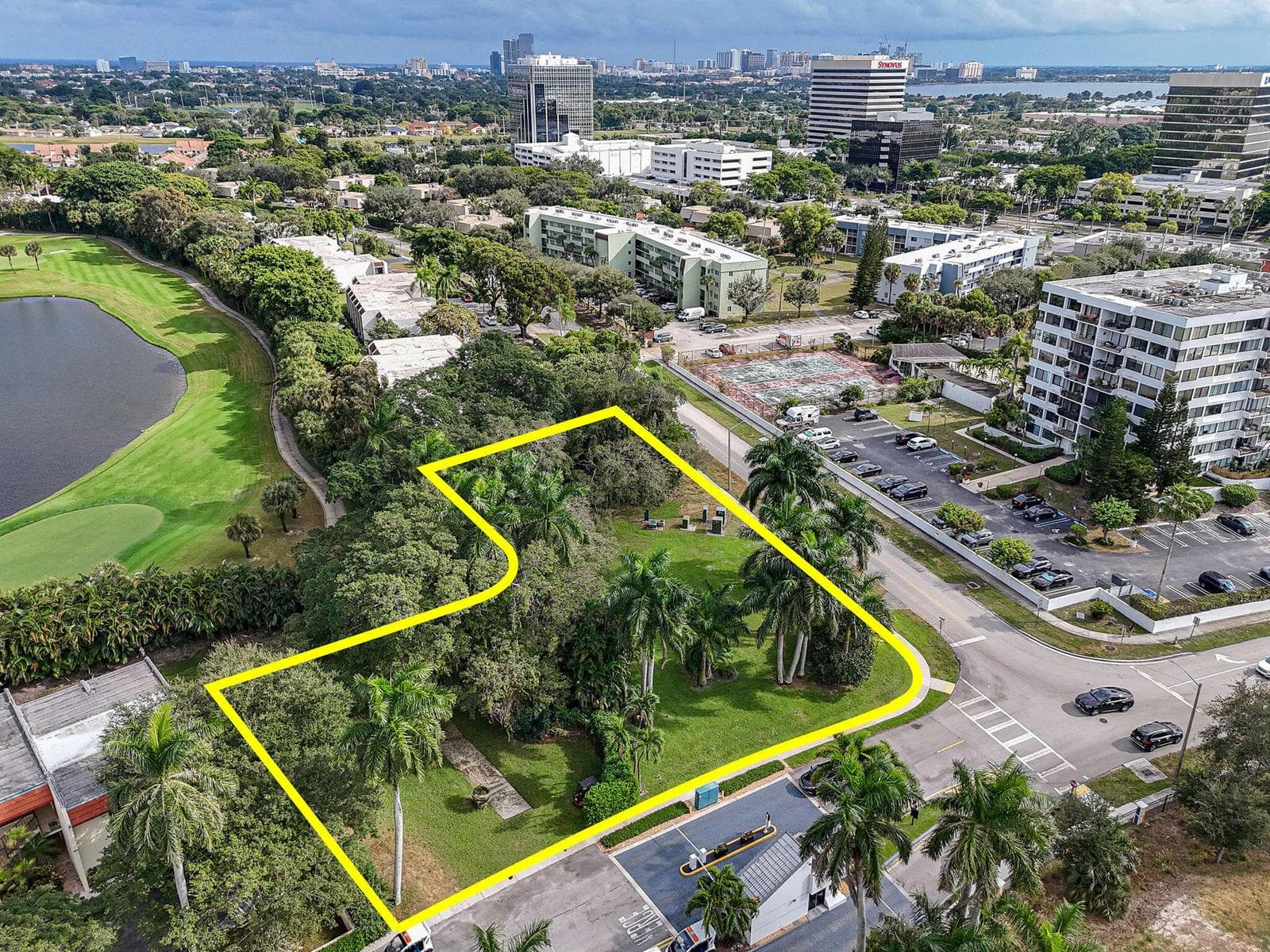 1617 Embassy Drive, West Palm Beach, FL 33401 photo 5