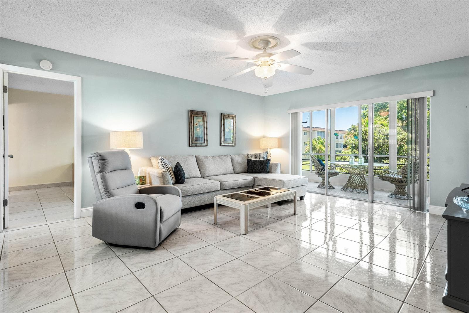 721 Lori Drive # 208, Palm Springs, FL 33461 photo 3