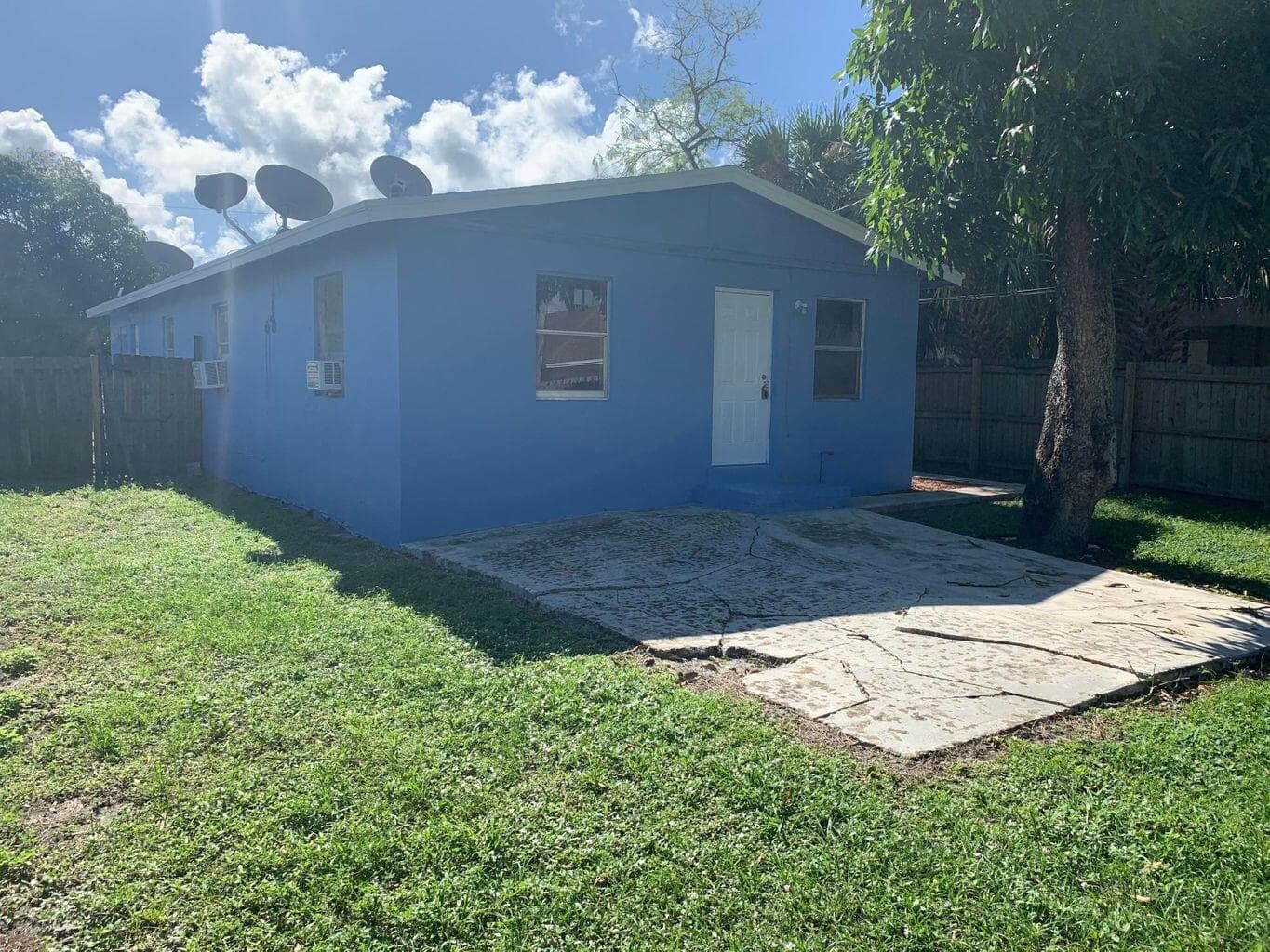 1017 13th Street, West Palm Beach, FL 33401 photo 3