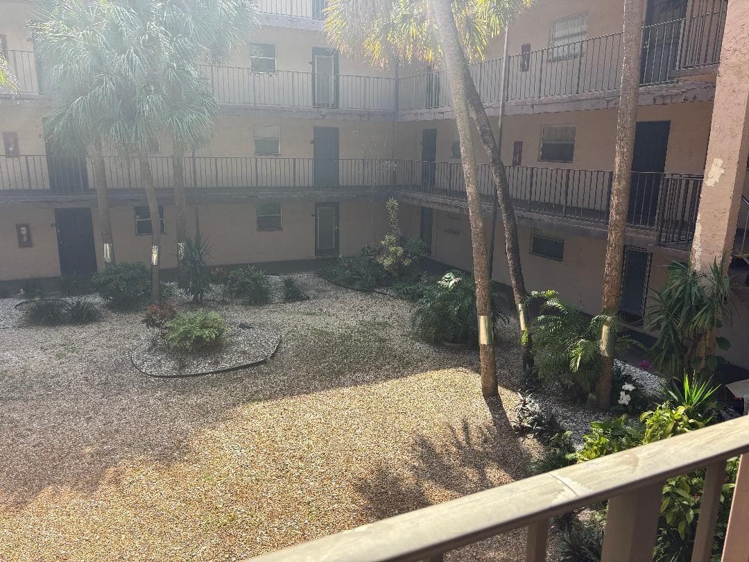 2840 Somerset Drive # 206, Lauderdale Lakes, FL 33311 photo 2
