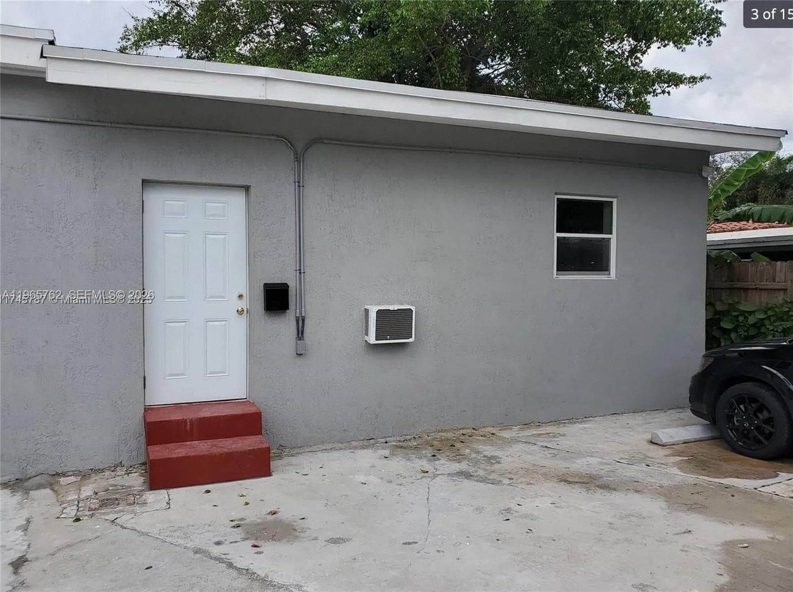2425 NW 28th St, Miami, FL 33142 photo 3