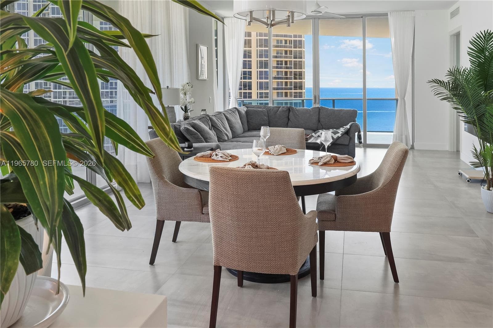 17550 Collins Ave # 1205, Sunny Isles Beach, FL 33160