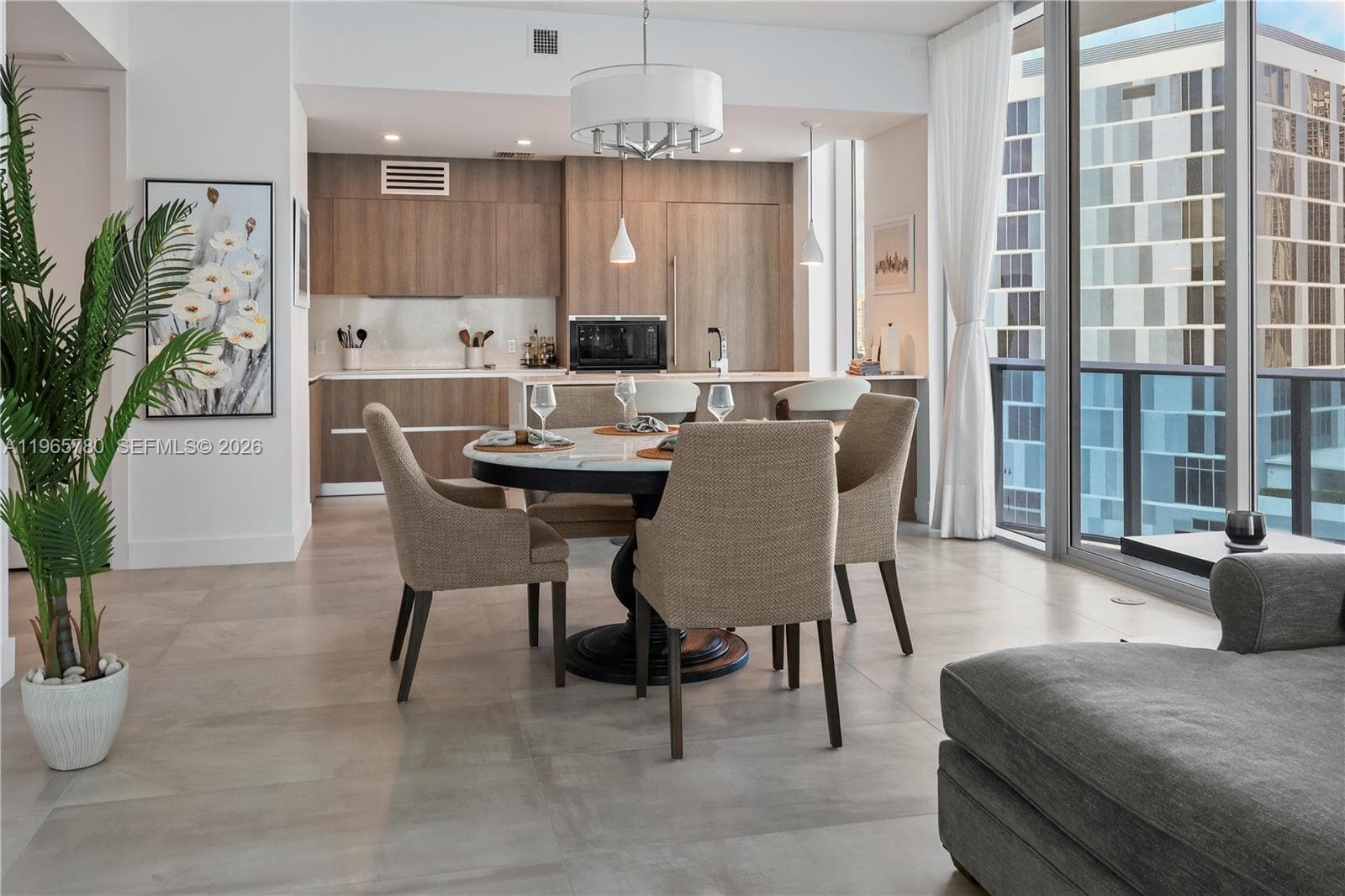17550 Collins Ave # 1205, Sunny Isles Beach, FL 33160 photo 4