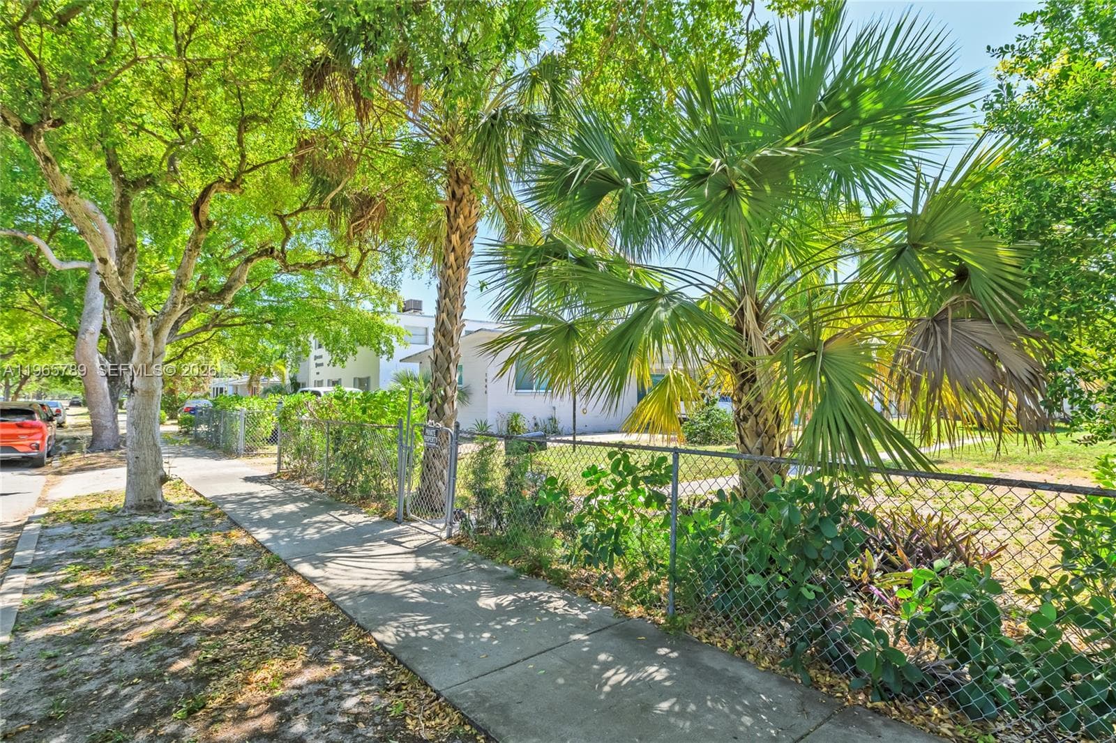 1946 Madison St, Hollywood, FL 33020 photo 5