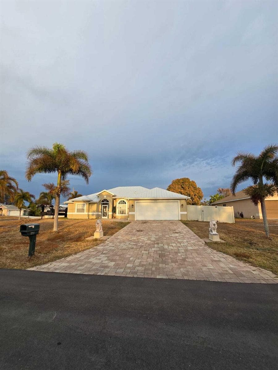 3212 SE Pinto Street, Port St. Lucie, FL 34984 photo 2