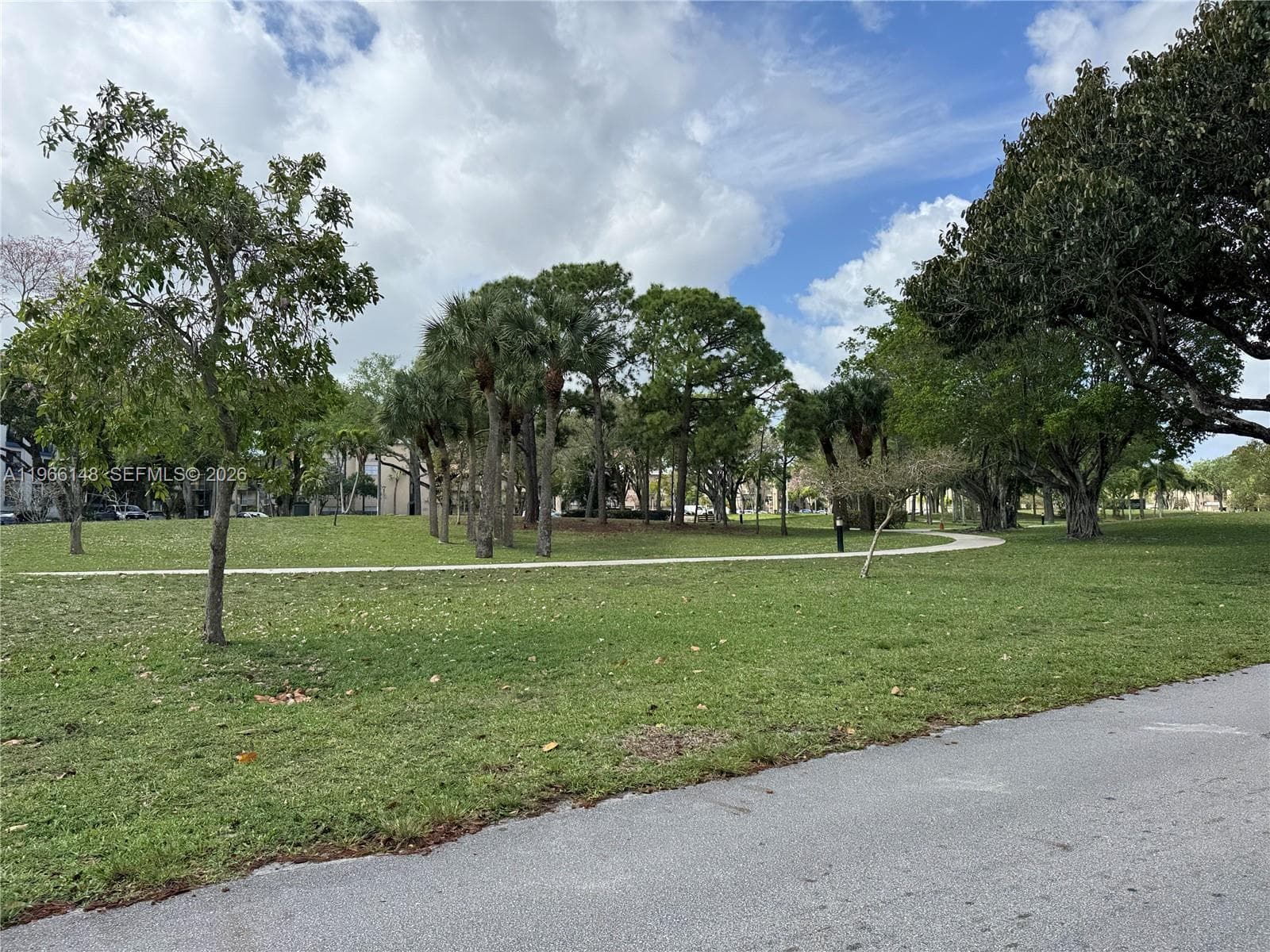 6301 N Fall Circle Dr # 213, Lauderhill, FL 33319 photo 2