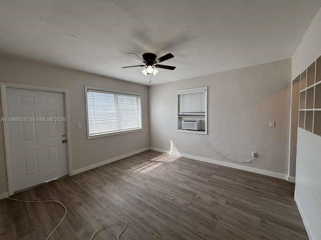 301 Sharar Ave # 4, Opa-Locka, FL 33054 photo 3