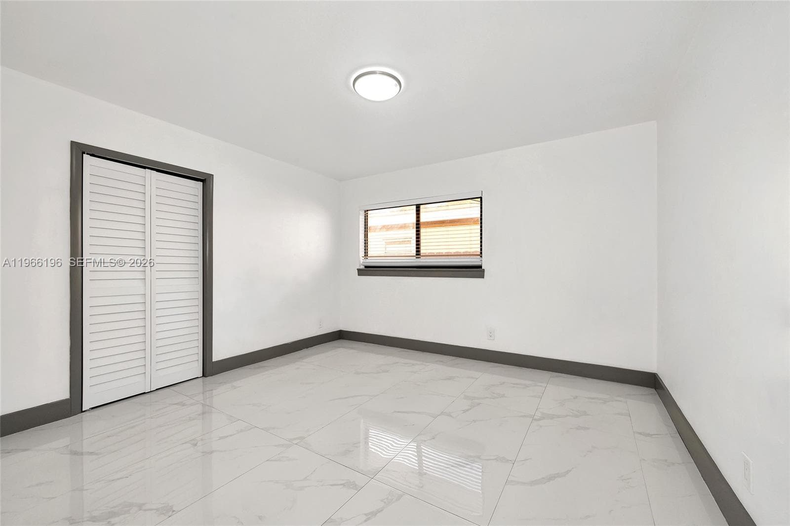 2221 Charleston St, Hollywood, FL 33020 photo 5