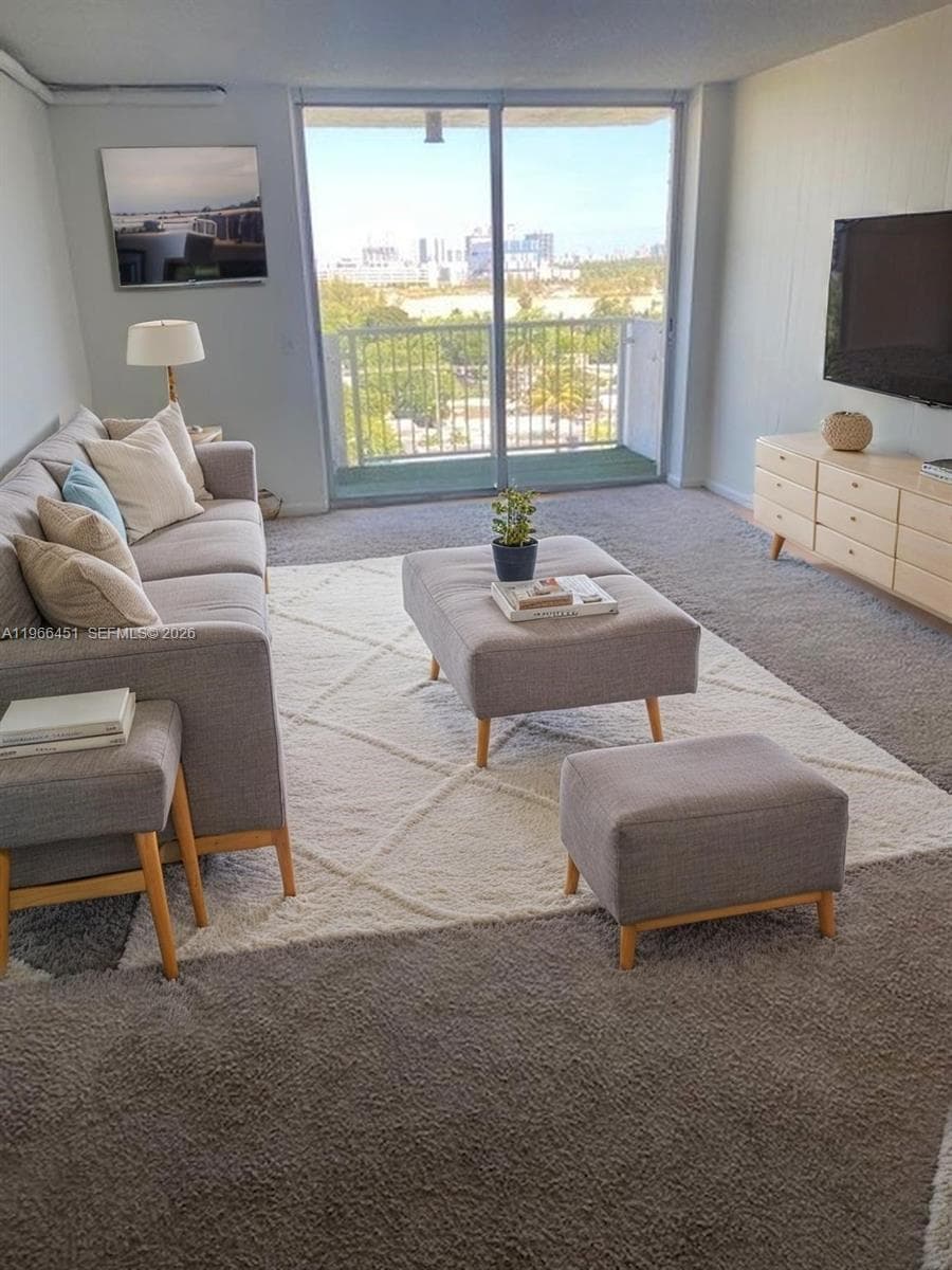 2020 NE 135th St # 901, North Miami, FL 33181 photo 2