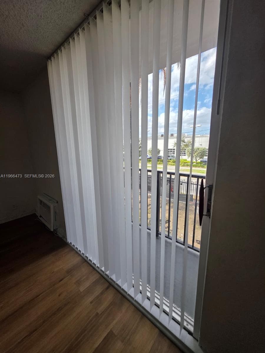 16450 NW 2nd Ave # 214, Miami, FL 33169 photo 5