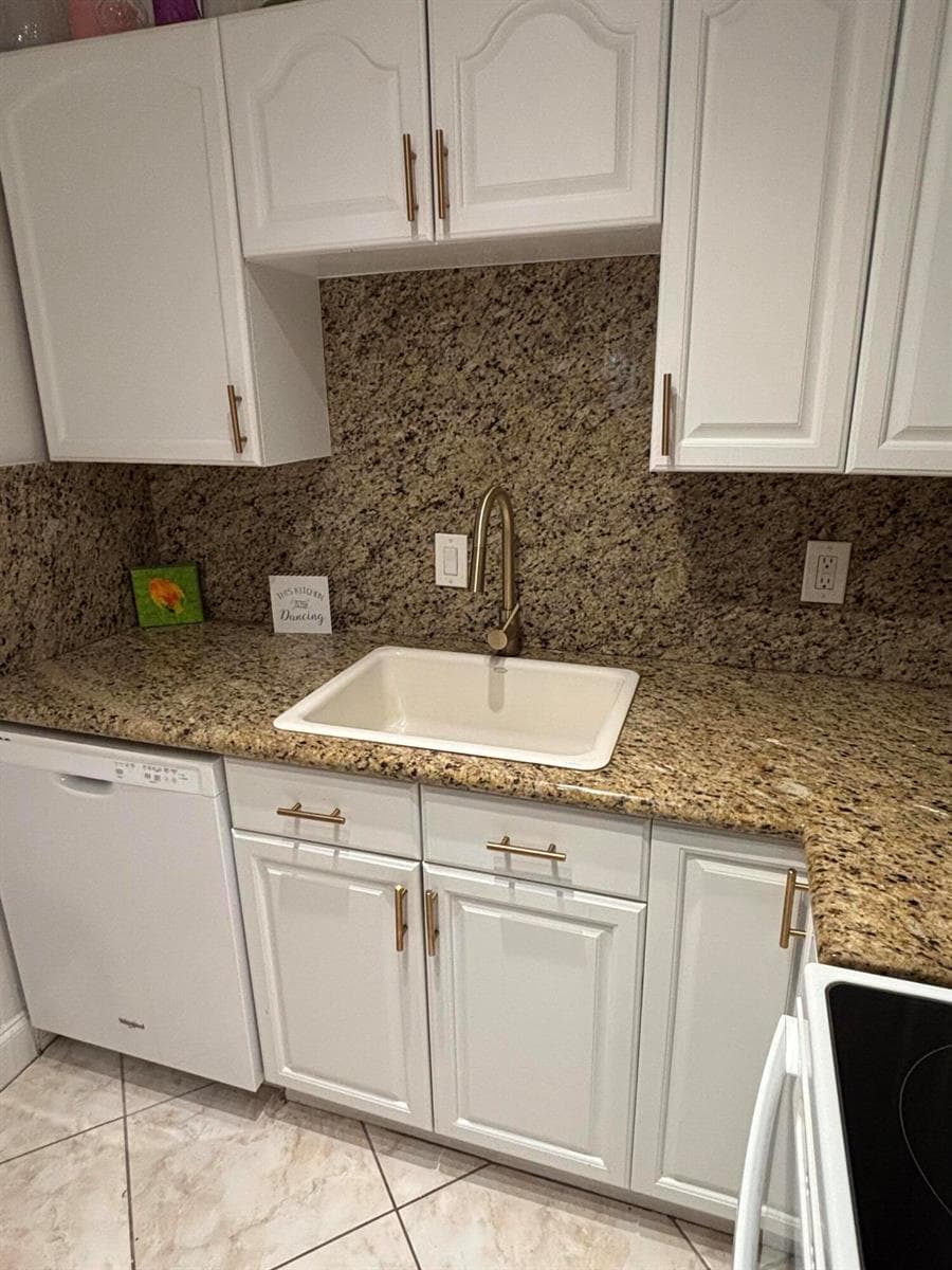510 Prosperity Farms Road # 8b, North Palm Beach, FL 33408 photo 5