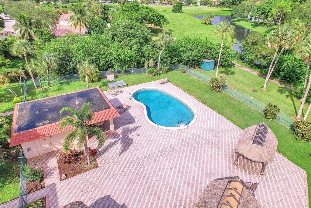 3231 Holiday Springs Boulevard # 105, Margate, FL 33063 photo 5