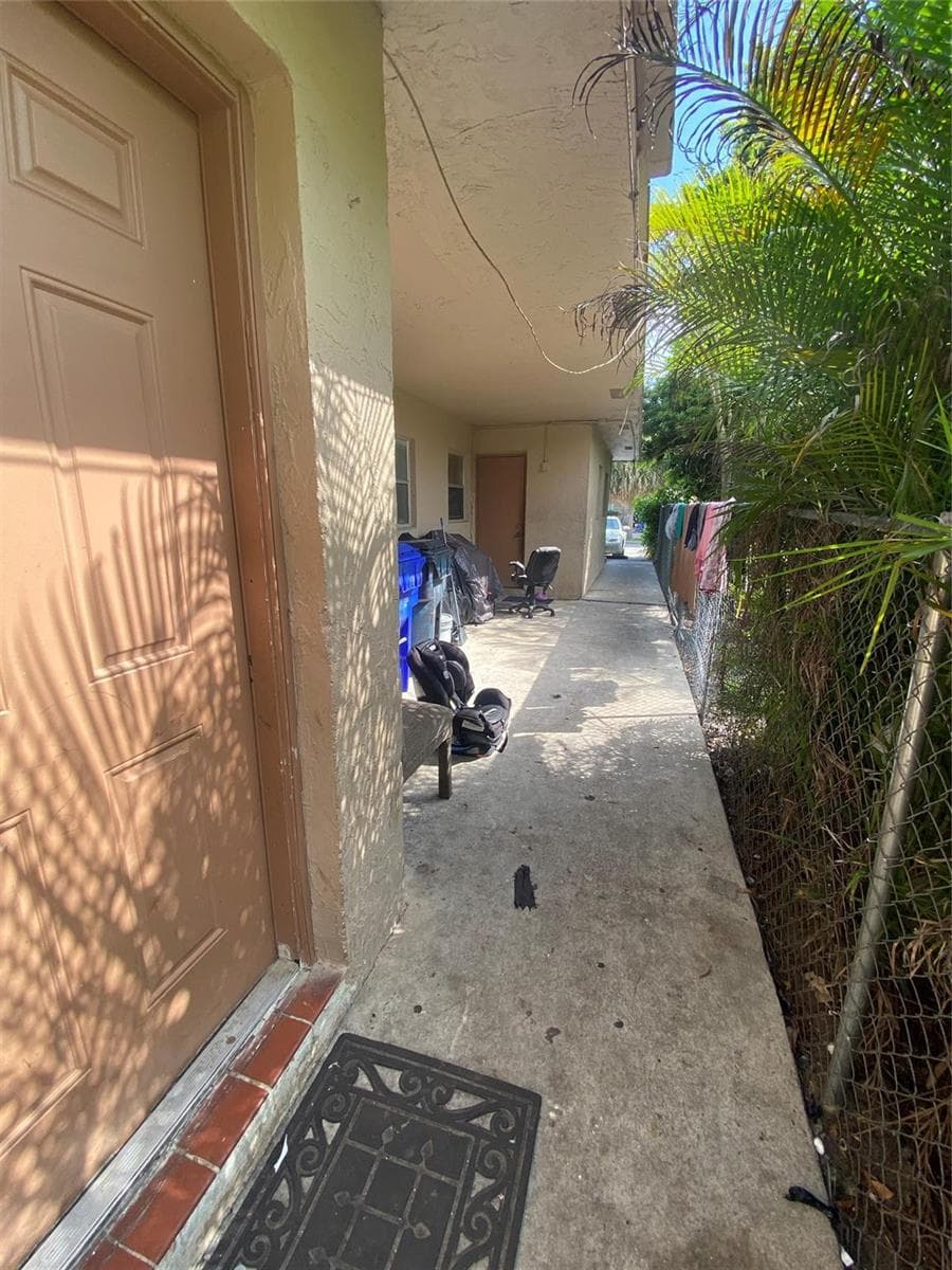 7961 SW 10th Court, North Lauderdale, FL 33068 photo 3