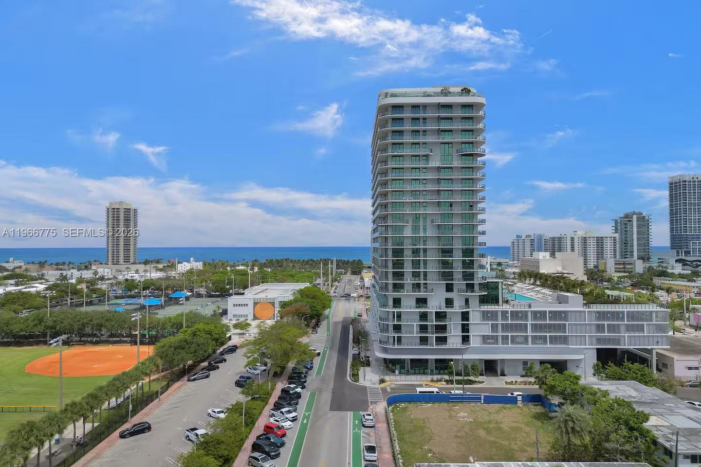 580 72nd St # 705, Miami Beach, FL 33141 photo 2