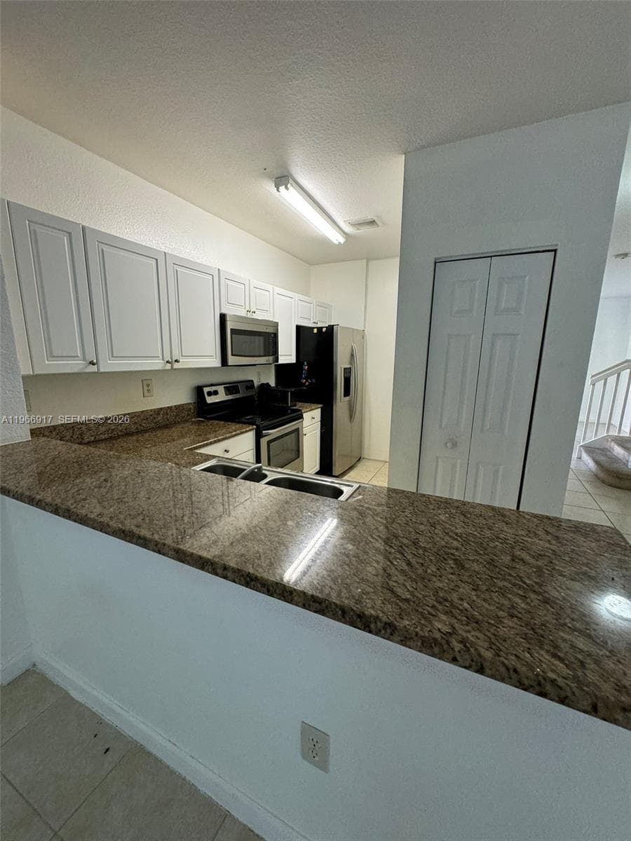 9257 SW 227th St # 11, Cutler Bay, FL 33190 photo 5