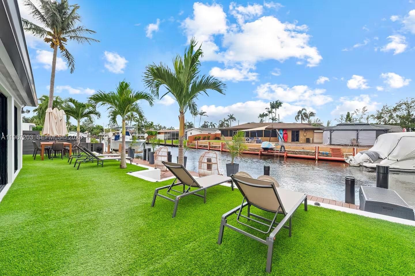 1469 NW 10th St, Dania Beach, FL 33004
