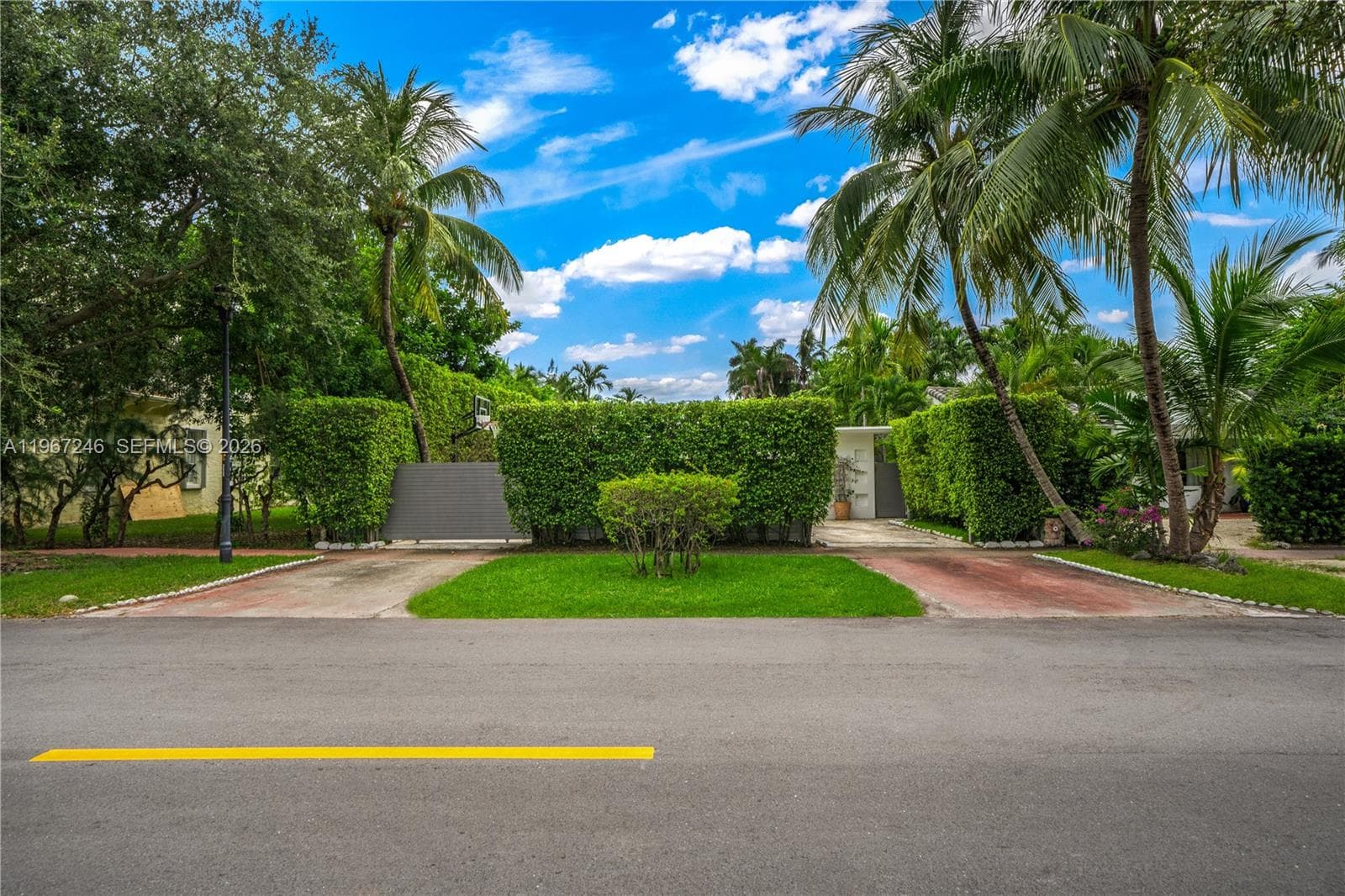 736 W 51 st, Miami Beach, FL 33140 photo 4