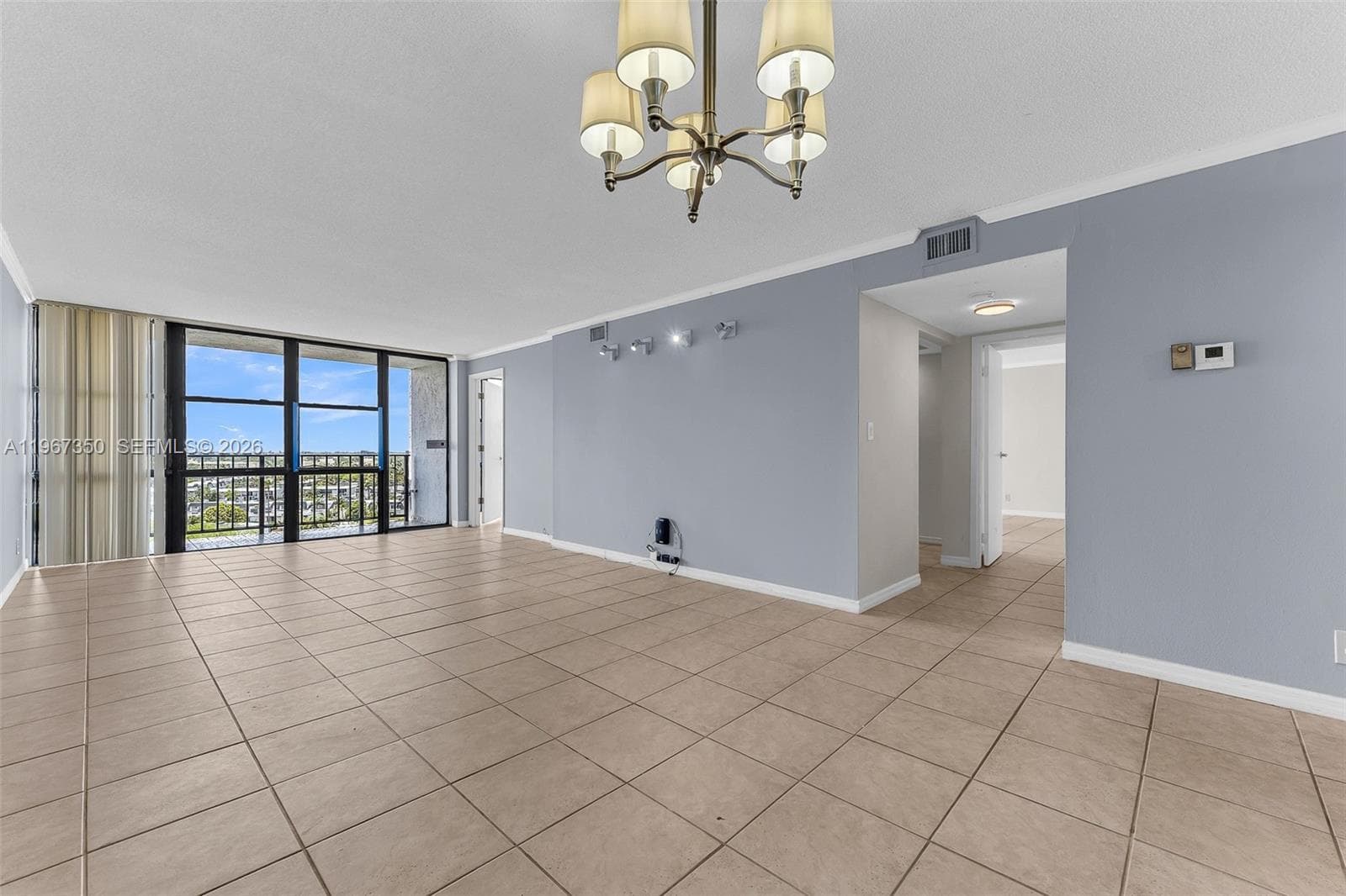 800 Parkview Dr # 1007, Hallandale Beach, FL 33009 photo 5