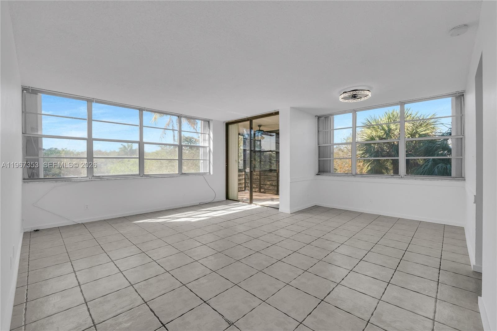 2781 Taft St # 303, Hollywood, FL 33020 photo 2