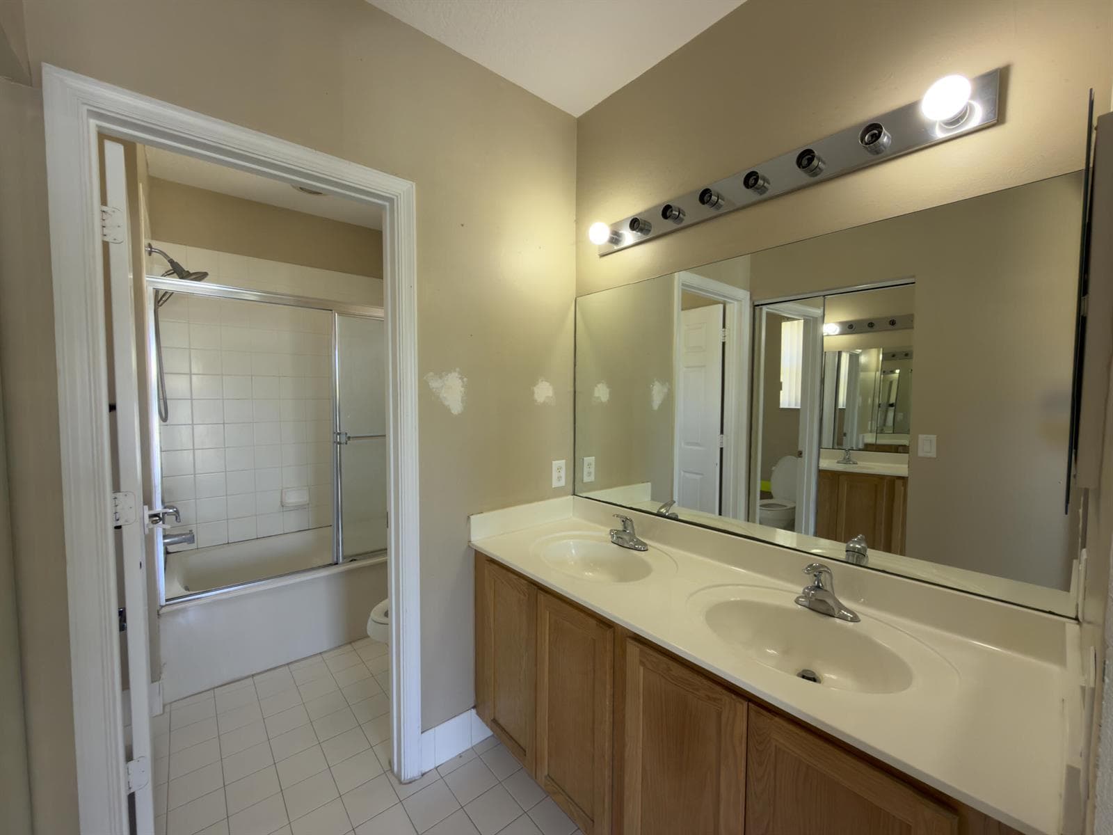 1712 Carvelle Drive, Riviera Beach, FL 33404 photo 5