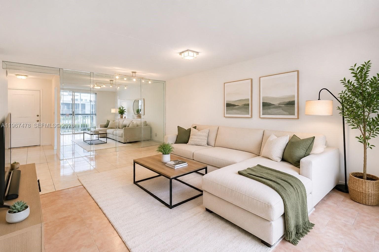 301 NE 14th Ave # 702, Hallandale Beach, FL 33009 photo 4