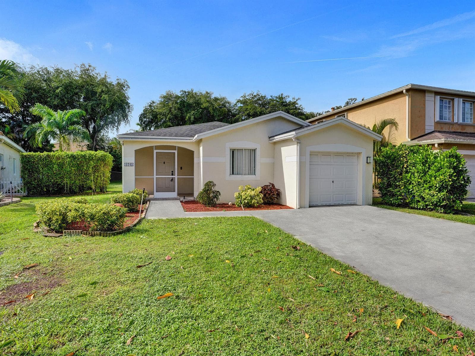 1245 SW 46th Way, Deerfield Beach, FL 33442 photo 2