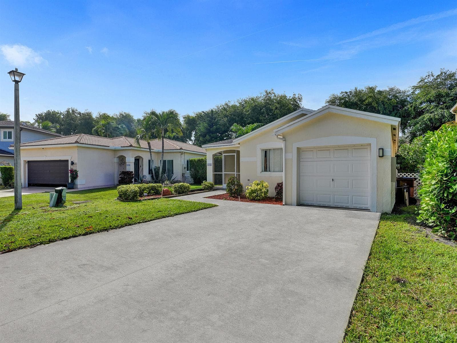 1245 SW 46th Way, Deerfield Beach, FL 33442 photo 3