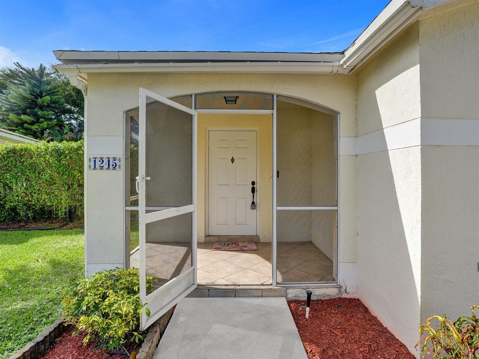 1245 SW 46th Way, Deerfield Beach, FL 33442 photo 4