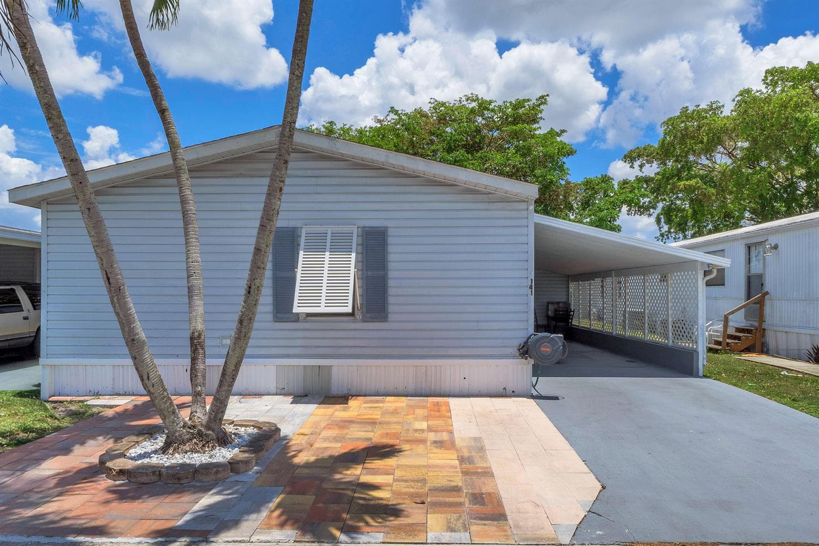141 Plantation Boulevard, Lake Worth, FL 33467 photo 5