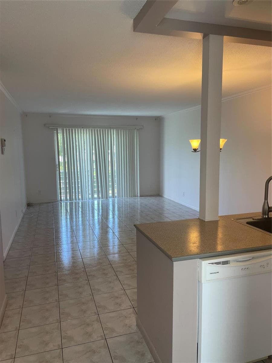 4421 NW 16th Street # G211, Lauderhill, FL 33313 photo 4