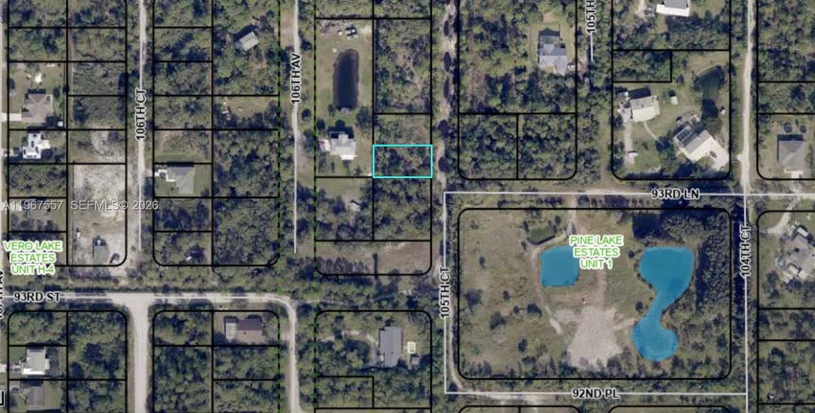 9335 105th Ct, Vero Beach, FL 32967 photo 2